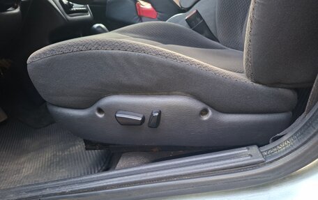 Dodge Stratus II, 2004 год, 330 000 рублей, 8 фотография