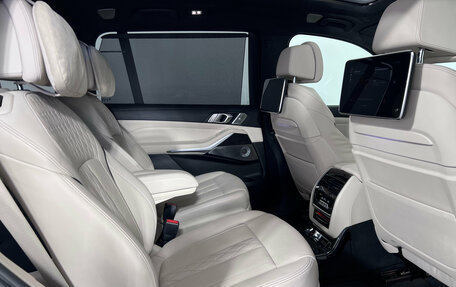BMW X7, 2021 год, 8 070 000 рублей, 32 фотография