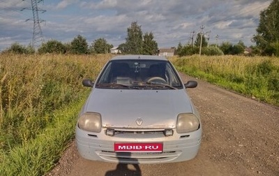 Renault Clio III, 2001 год, 80 000 рублей, 1 фотография