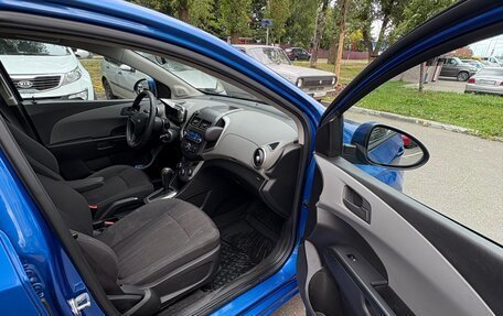 Chevrolet Aveo III, 2014 год, 930 000 рублей, 10 фотография