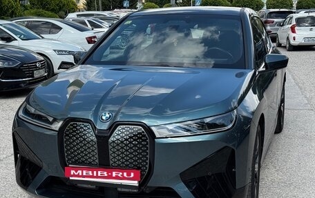 BMW iX, 2022 год, 9 900 000 рублей, 20 фотография