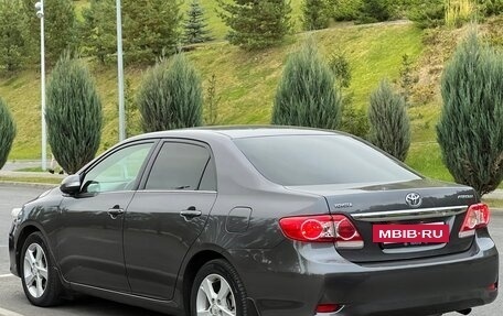 Toyota Corolla, 2011 год, 1 300 000 рублей, 2 фотография