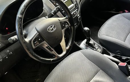 Hyundai Solaris II рестайлинг, 2014 год, 950 000 рублей, 8 фотография