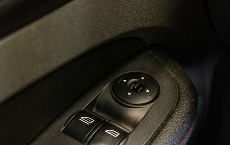 Ford Focus II рестайлинг, 2007 год, 13 фотография