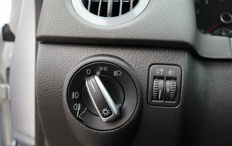 Volkswagen Tiguan I, 2011 год, 1 029 000 рублей, 14 фотография
