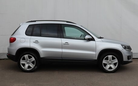 Volkswagen Tiguan I, 2011 год, 1 029 000 рублей, 7 фотография