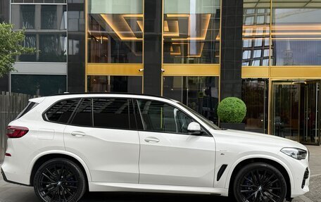 BMW X5, 2020 год, 5 980 000 рублей, 4 фотография