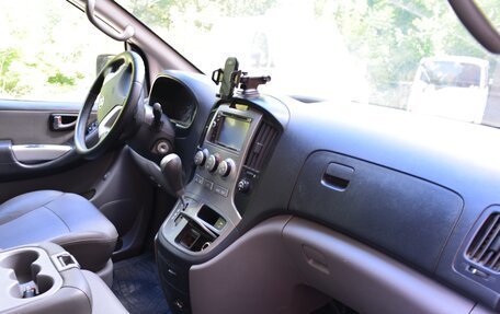 Hyundai Grand Starex Grand Starex I рестайлинг 2, 2009 год, 780 000 рублей, 4 фотография