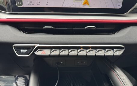 Geely Coolray I, 2023 год, 2 220 000 рублей, 22 фотография