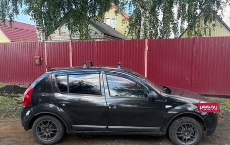 Renault Sandero I, 2011 год, 350 000 рублей, 3 фотография