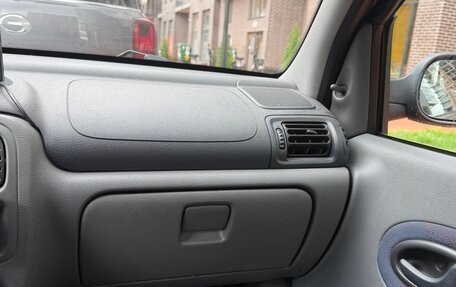 Renault Clio III, 2001 год, 395 000 рублей, 18 фотография