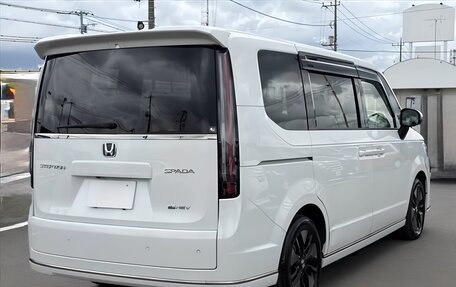 Honda Stepwgn, 2024 год, 2 100 757 рублей, 24 фотография