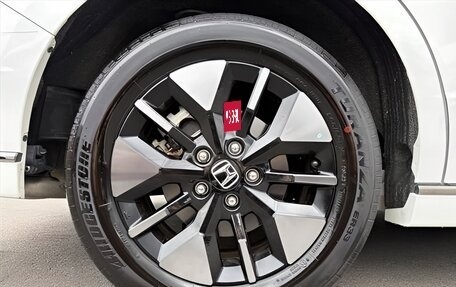 Honda Stepwgn, 2024 год, 2 100 757 рублей, 20 фотография