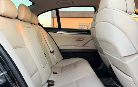 BMW 5 серия, 2011 год, 2 200 000 рублей, 18 фотография
