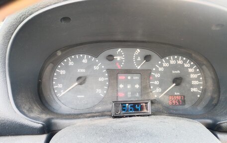Renault Clio III, 2001 год, 80 000 рублей, 8 фотография