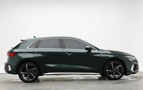 Audi A3, 2022 год, 2 200 000 рублей, 5 фотография