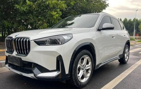 BMW X1, 2023 год, 3 000 000 рублей, 3 фотография