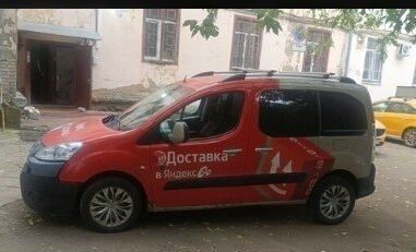 Peugeot Partner II рестайлинг 2, 2011 год, 400 000 рублей, 2 фотография