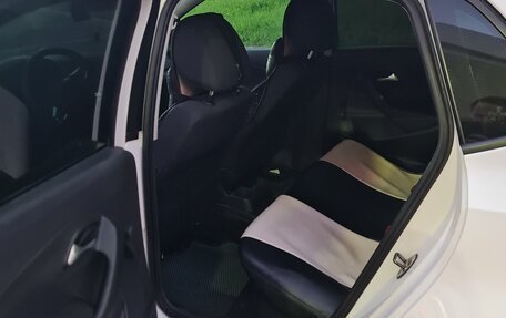 Volkswagen Polo VI (EU Market), 2010 год, 595 000 рублей, 7 фотография