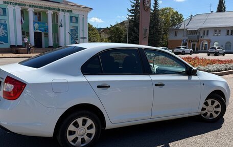 Skoda Rapid I, 2015 год, 900 000 рублей, 4 фотография