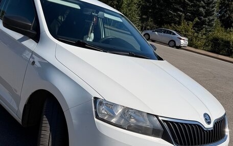 Skoda Rapid I, 2015 год, 900 000 рублей, 5 фотография