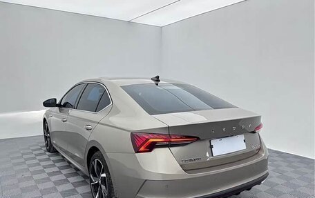Skoda Octavia IV, 2022 год, 1 870 000 рублей, 4 фотография