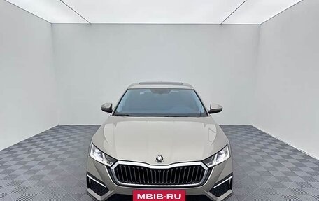 Skoda Octavia IV, 2022 год, 1 870 000 рублей, 2 фотография