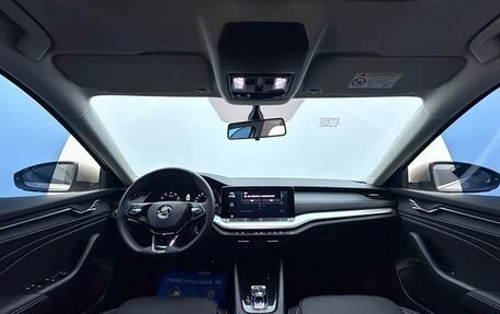 Skoda Octavia IV, 2022 год, 1 870 000 рублей, 11 фотография