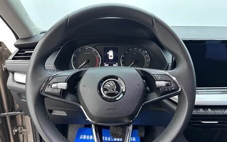 Skoda Octavia IV, 2022 год, 1 870 000 рублей, 16 фотография