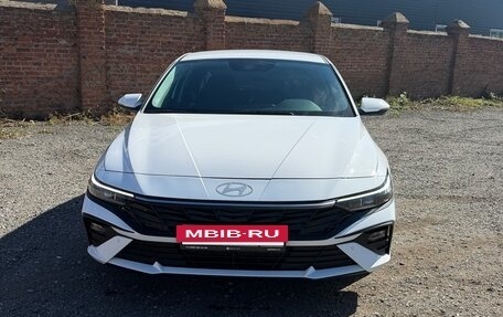 Hyundai Elantra, 2024 год, 2 899 000 рублей, 3 фотография