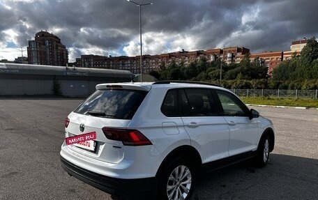 Volkswagen Tiguan II, 2020 год, 2 600 000 рублей, 5 фотография