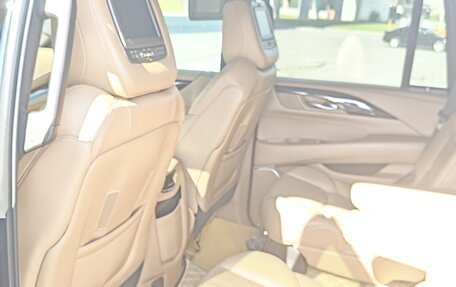 Cadillac Escalade IV, 2019 год, 6 000 000 рублей, 6 фотография