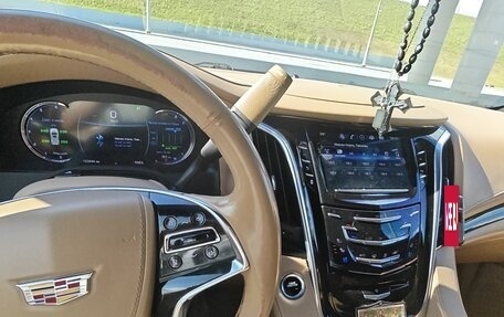 Cadillac Escalade IV, 2019 год, 6 000 000 рублей, 3 фотография
