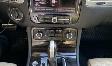 Volkswagen Touareg III, 2016 год, 2 700 000 рублей, 9 фотография