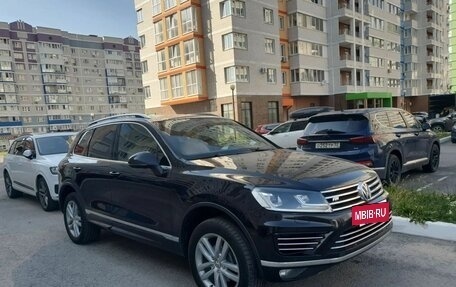 Volkswagen Touareg III, 2016 год, 2 700 000 рублей, 4 фотография