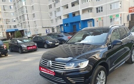 Volkswagen Touareg III, 2016 год, 2 700 000 рублей, 3 фотография