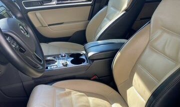 Volkswagen Touareg III, 2016 год, 2 700 000 рублей, 11 фотография