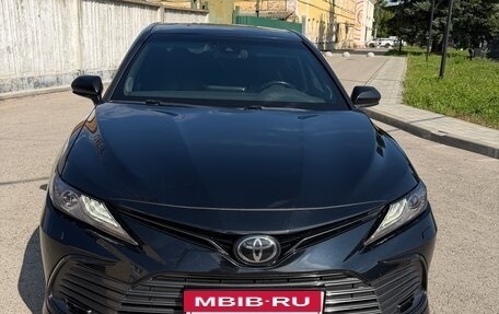 Toyota Camry, 2021 год, 2 620 000 рублей, 5 фотография