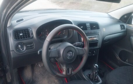 Volkswagen Polo VI (EU Market), 2011 год, 390 000 рублей, 9 фотография