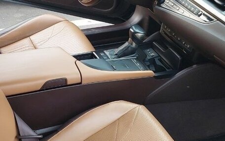 Lexus ES VII, 2020 год, 3 300 000 рублей, 8 фотография