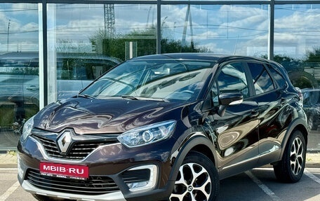 Renault Kaptur I рестайлинг, 2017 год, 1 610 000 рублей, 1 фотография