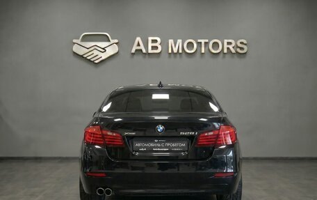 BMW 5 серия, 2013 год, 1 680 000 рублей, 5 фотография