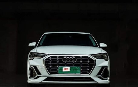 Audi Q3, 2023 год, 2 700 000 рублей, 2 фотография