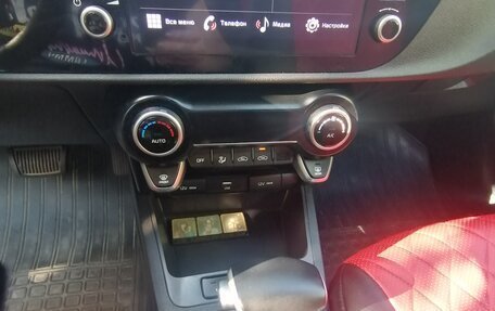 KIA Rio IV, 2021 год, 1 900 000 рублей, 8 фотография