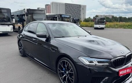 BMW 5 серия, 2017 год, 2 550 000 рублей, 4 фотография