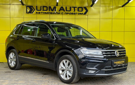 Volkswagen Tiguan II, 2017 год, 2 399 000 рублей, 3 фотография