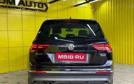 Volkswagen Tiguan II, 2017 год, 2 399 000 рублей, 6 фотография