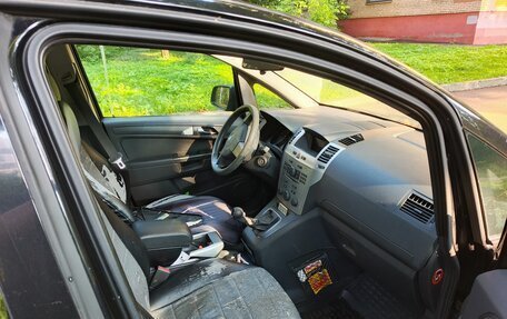 Opel Zafira B, 2011 год, 950 000 рублей, 4 фотография