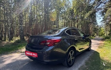 Opel Astra J, 2012 год, 860 000 рублей, 6 фотография