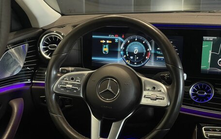 Mercedes-Benz CLS, 2019 год, 3 950 000 рублей, 10 фотография